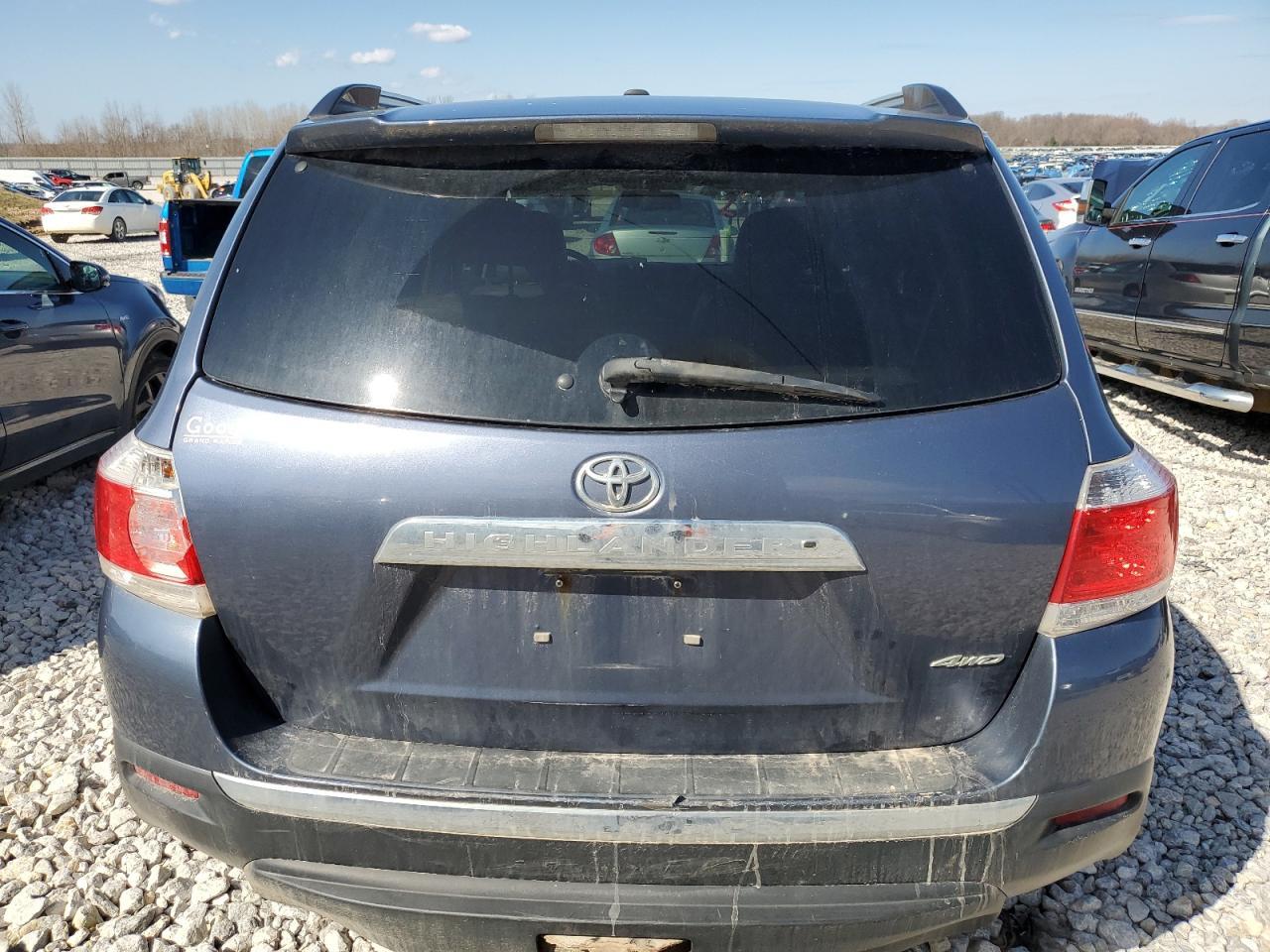 2012 TOYOTA HIGHLANDER - Фото 6
