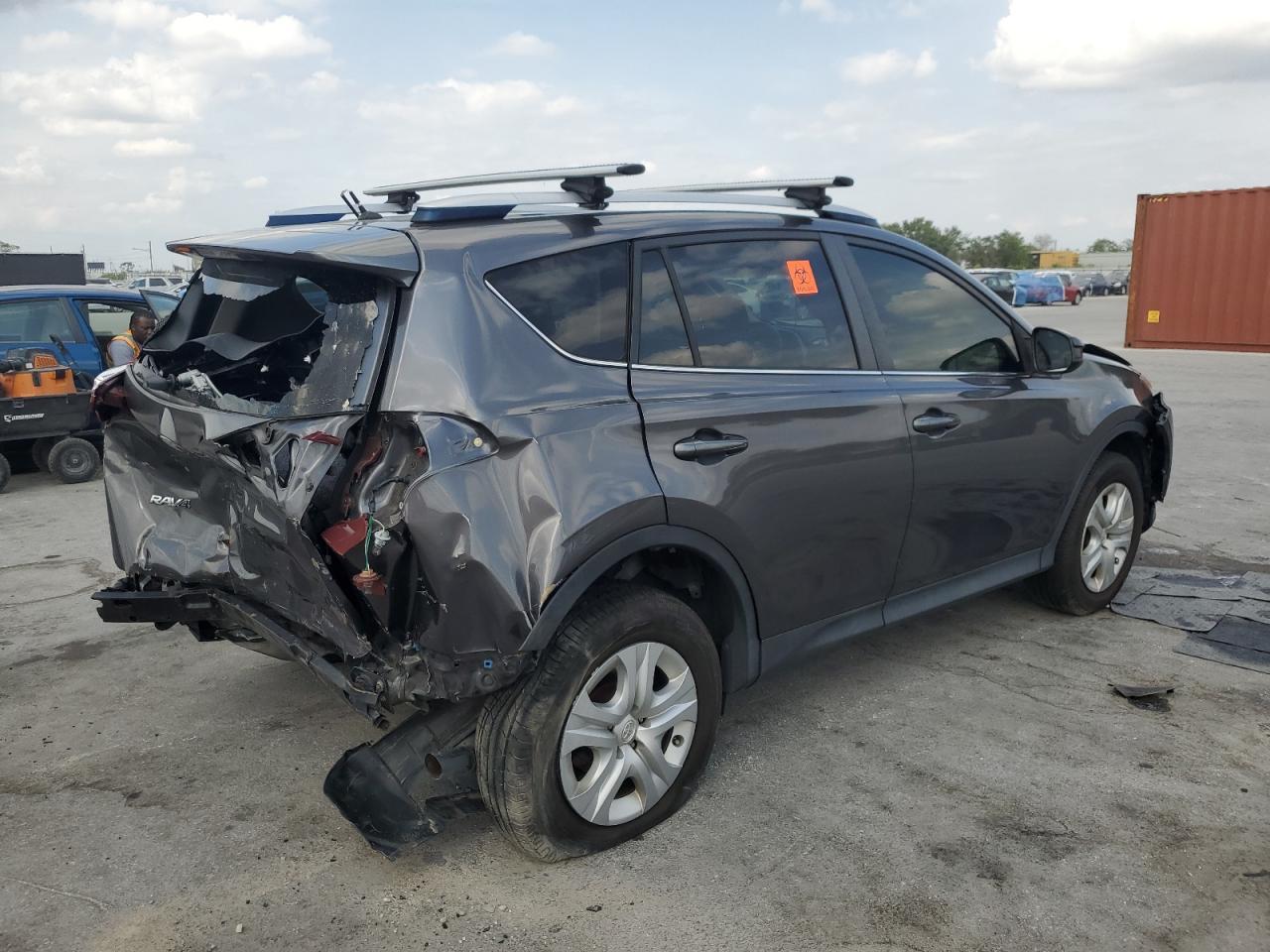 2015 TOYOTA RAV4 LE - Image 3