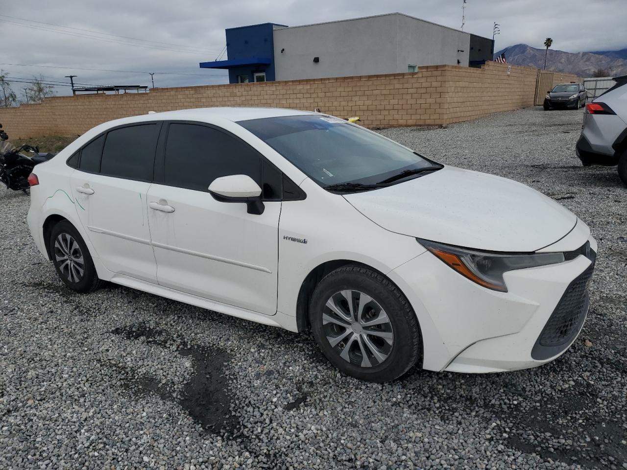 2021 TOYOTA COROLLA LE - Image 4