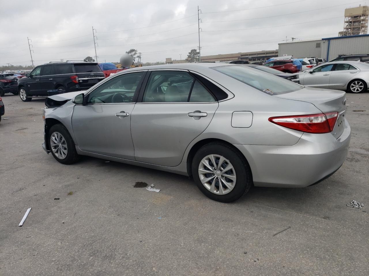 2017 TOYOTA CAMRY LE - Image 2