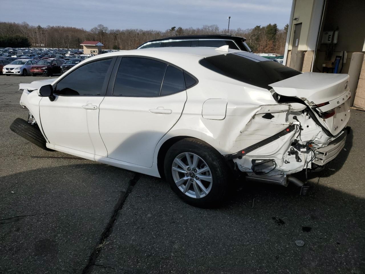 2025 TOYOTA CAMRY XSE - Фото 2