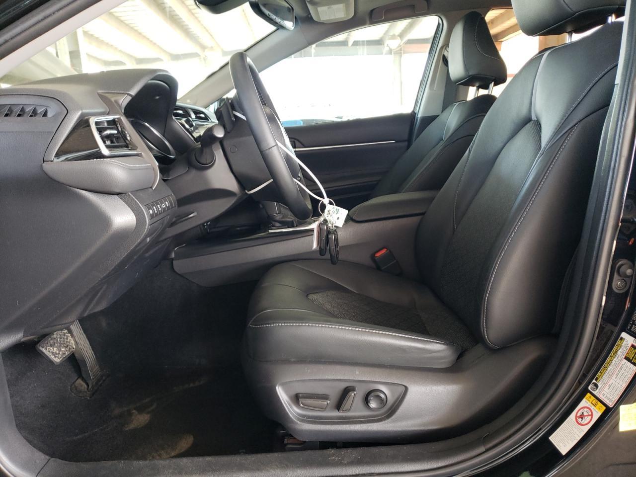 2018 TOYOTA CAMRY XSE - Image 7