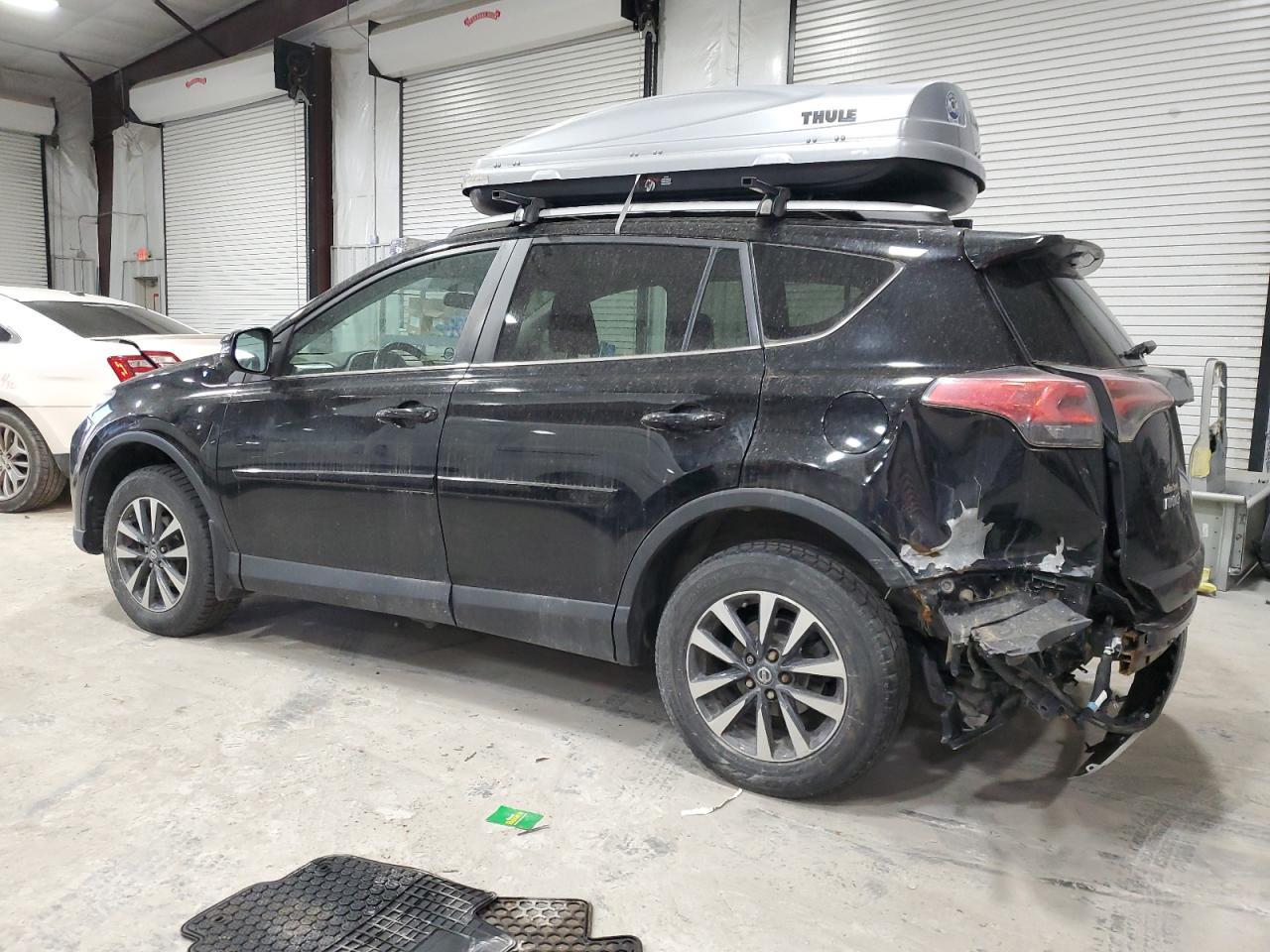 2016 TOYOTA RAV4 XLE - Фото 2