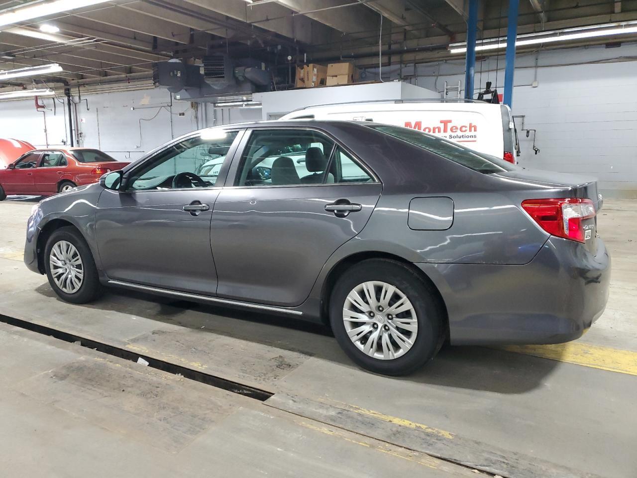 2014 TOYOTA CAMRY L - Image 2