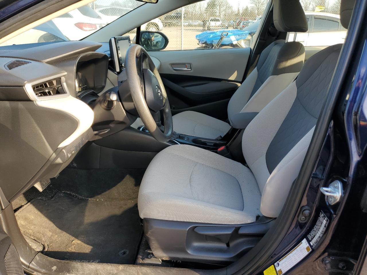 2021 TOYOTA COROLLA LE - Фото 7