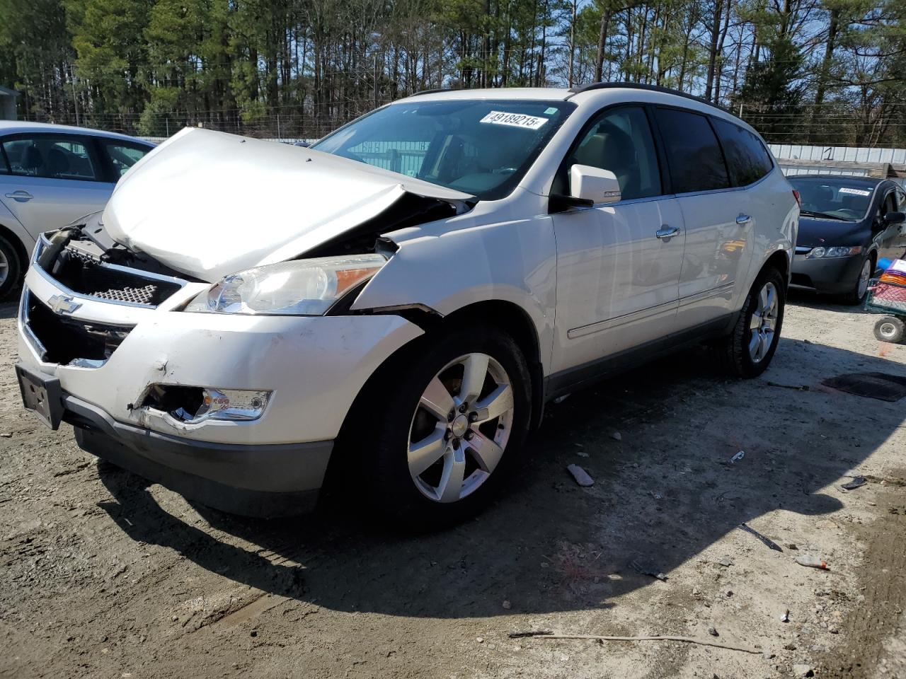 2011 CHEVROLET TRAVERSE L
