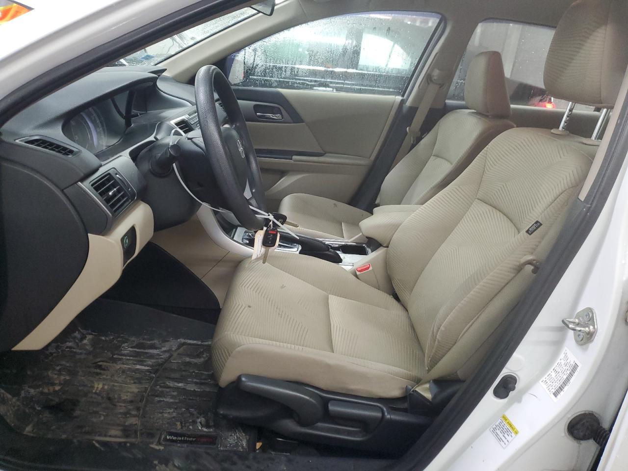 2014 HONDA ACCORD LX - Image 7