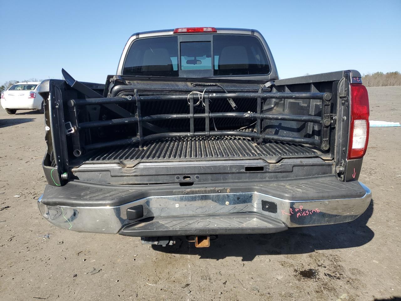 2019 NISSAN FRONTIER S - Фото 6