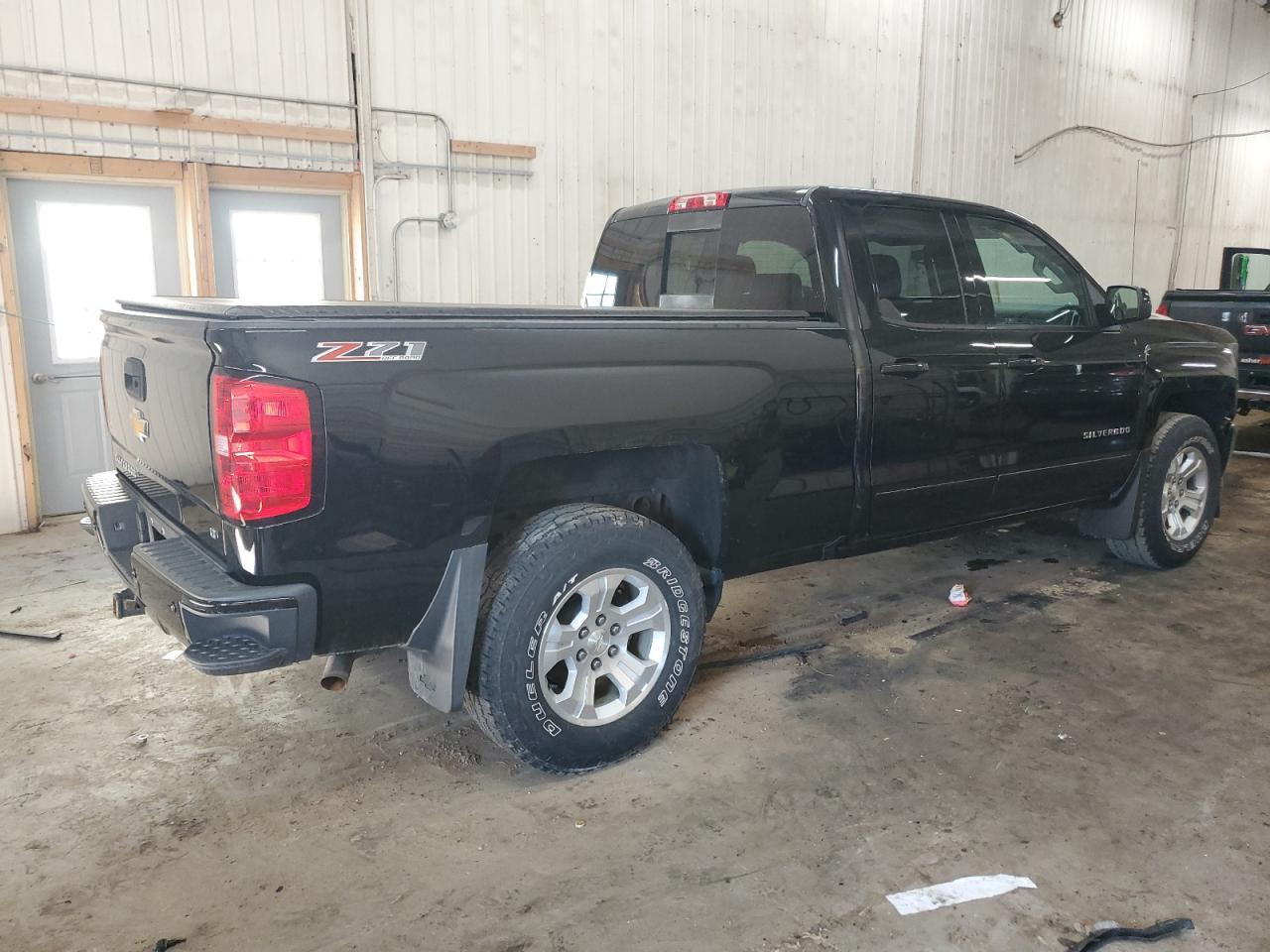 2017 CHEVROLET SILVERADO - Image 3