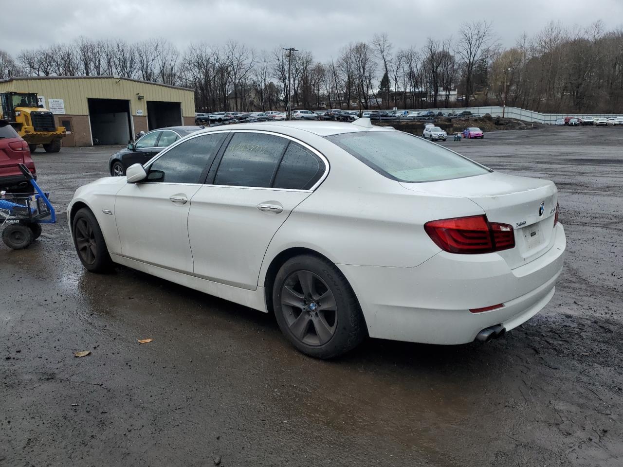 2013 BMW 528 XI - Image 2