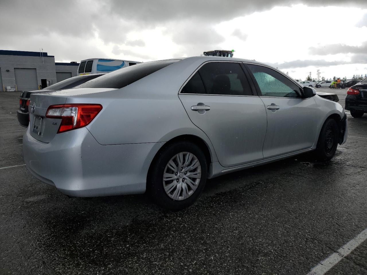 2012 TOYOTA CAMRY BASE - Image 3
