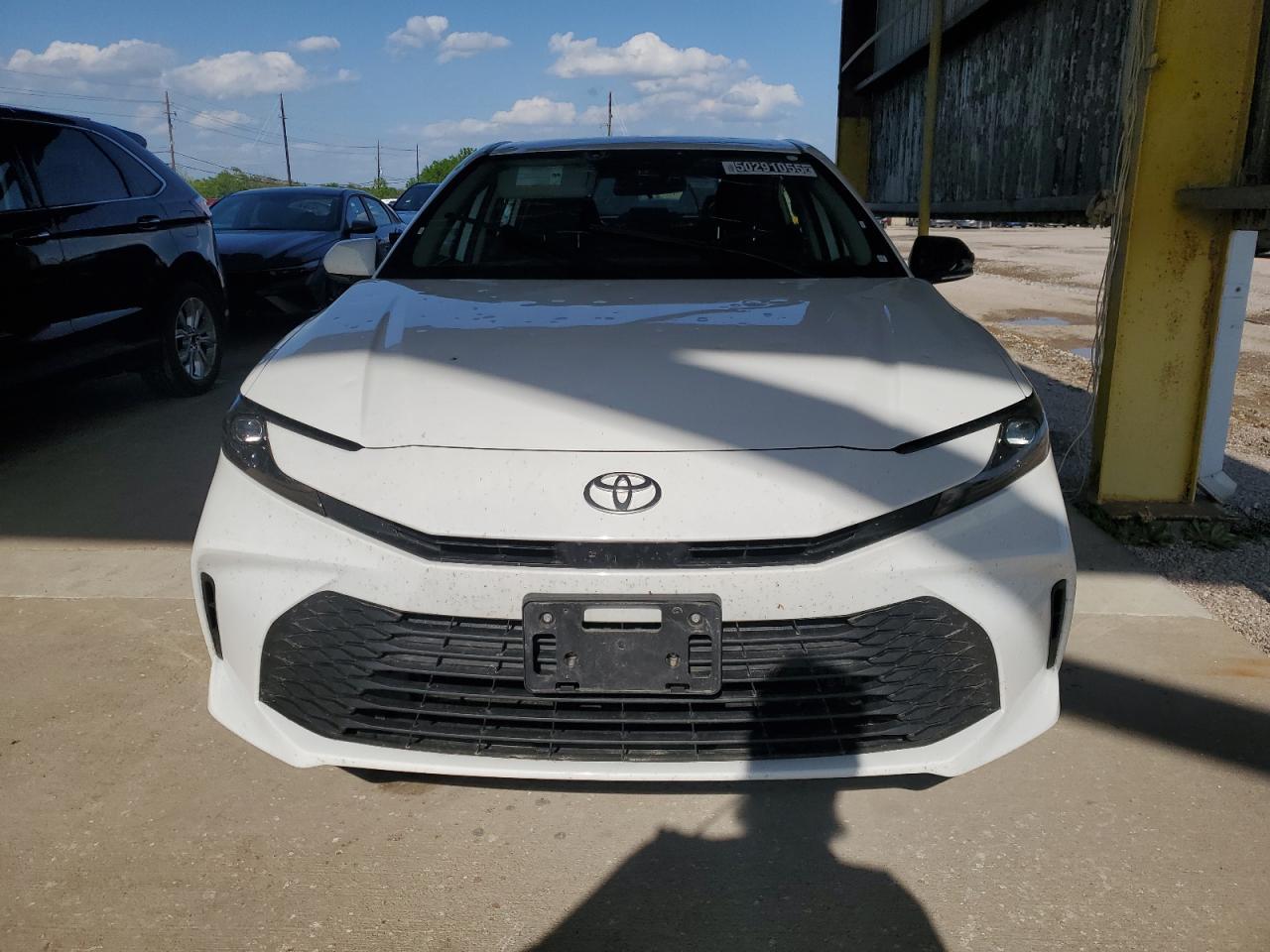 2025 TOYOTA CAMRY XSE - Image 5