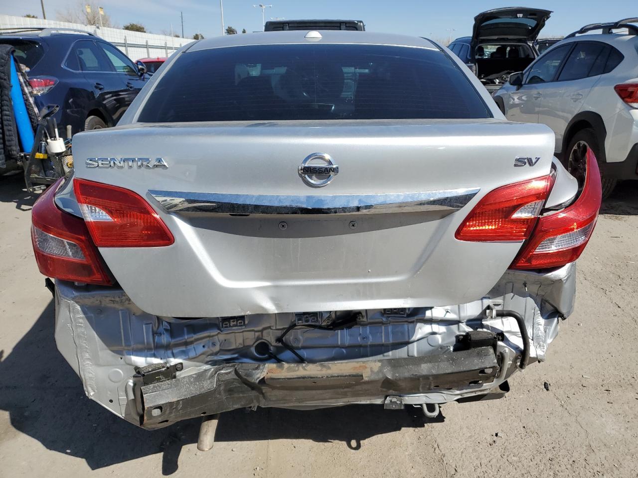 2018 NISSAN SENTRA S - Фото 6