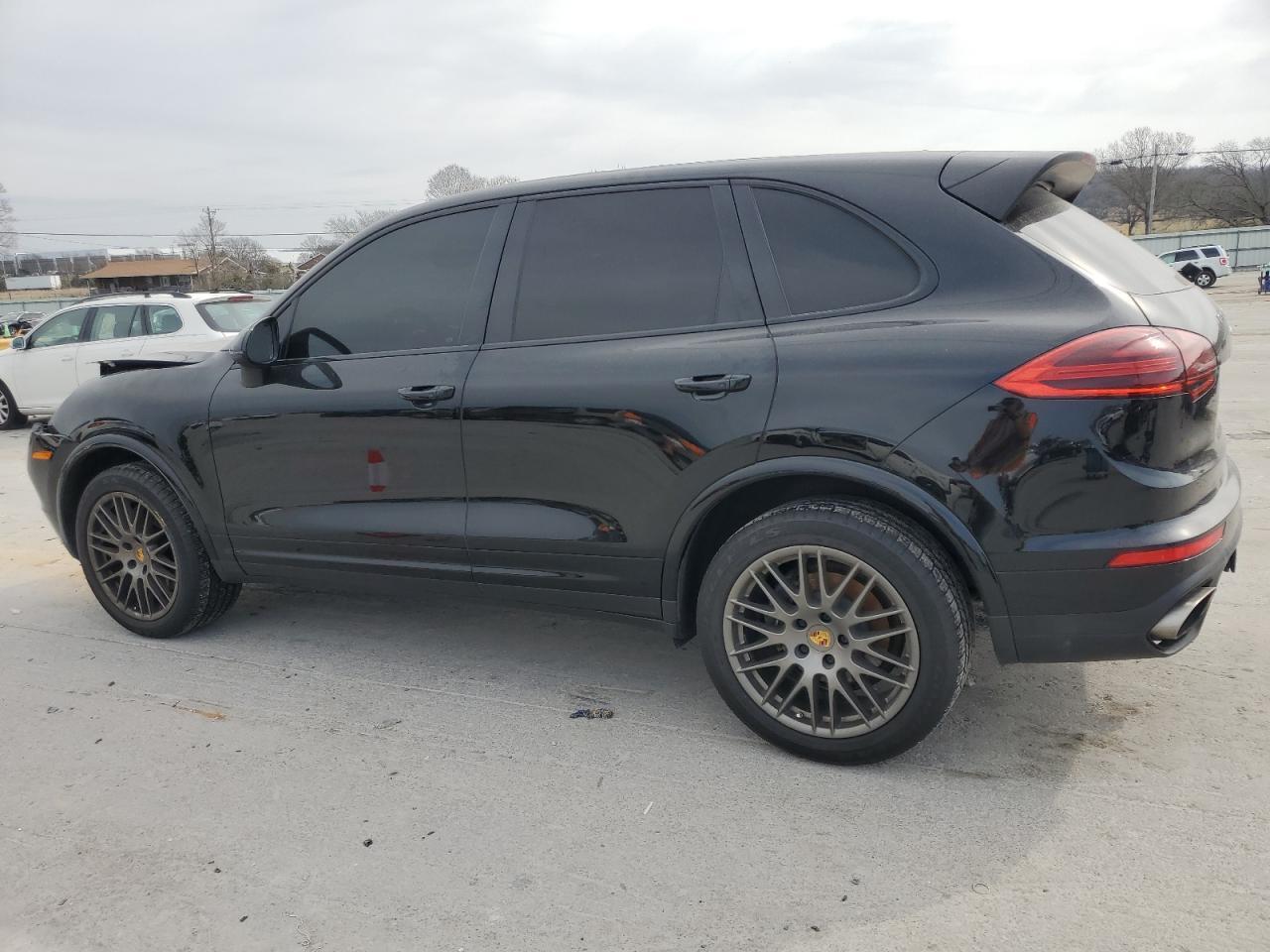 2018 PORSCHE CAYENNE - Фото 2