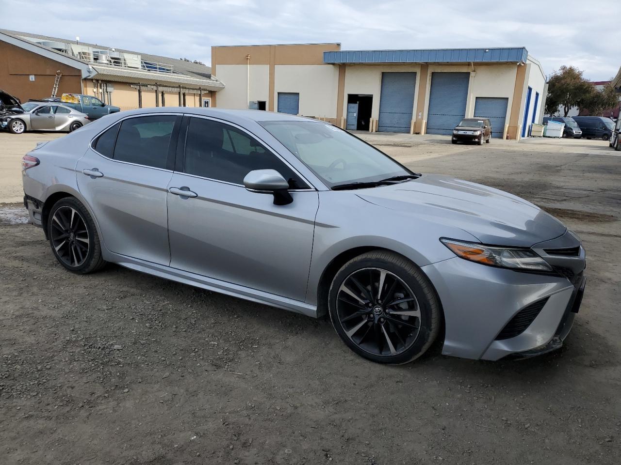 2019 TOYOTA CAMRY XSE - Фото 4