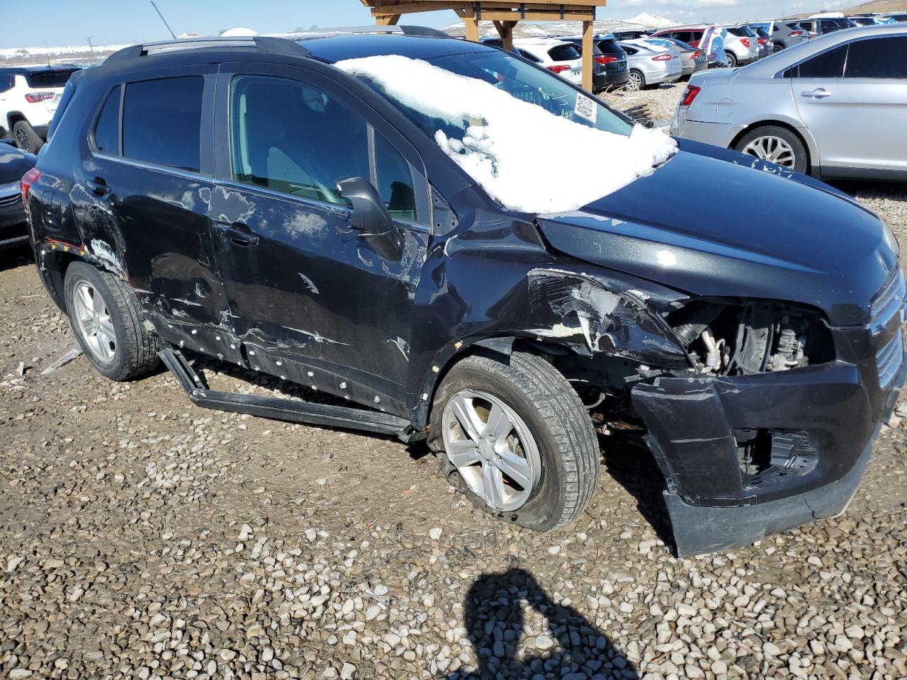 2015 CHEVROLET TRAX 1LT - Image 4