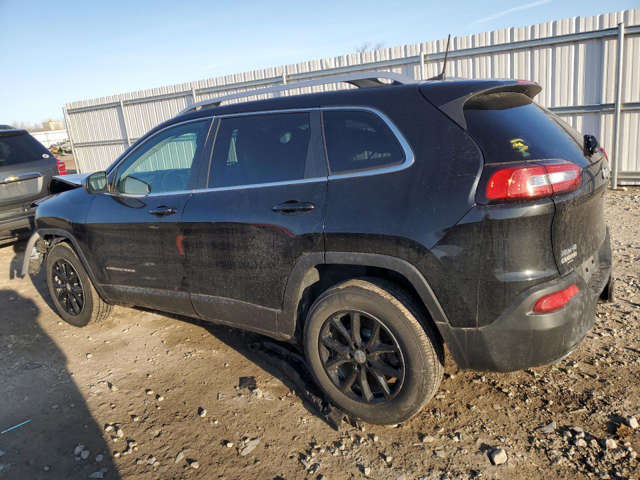 2017 JEEP CHEROKEE L - Image 2