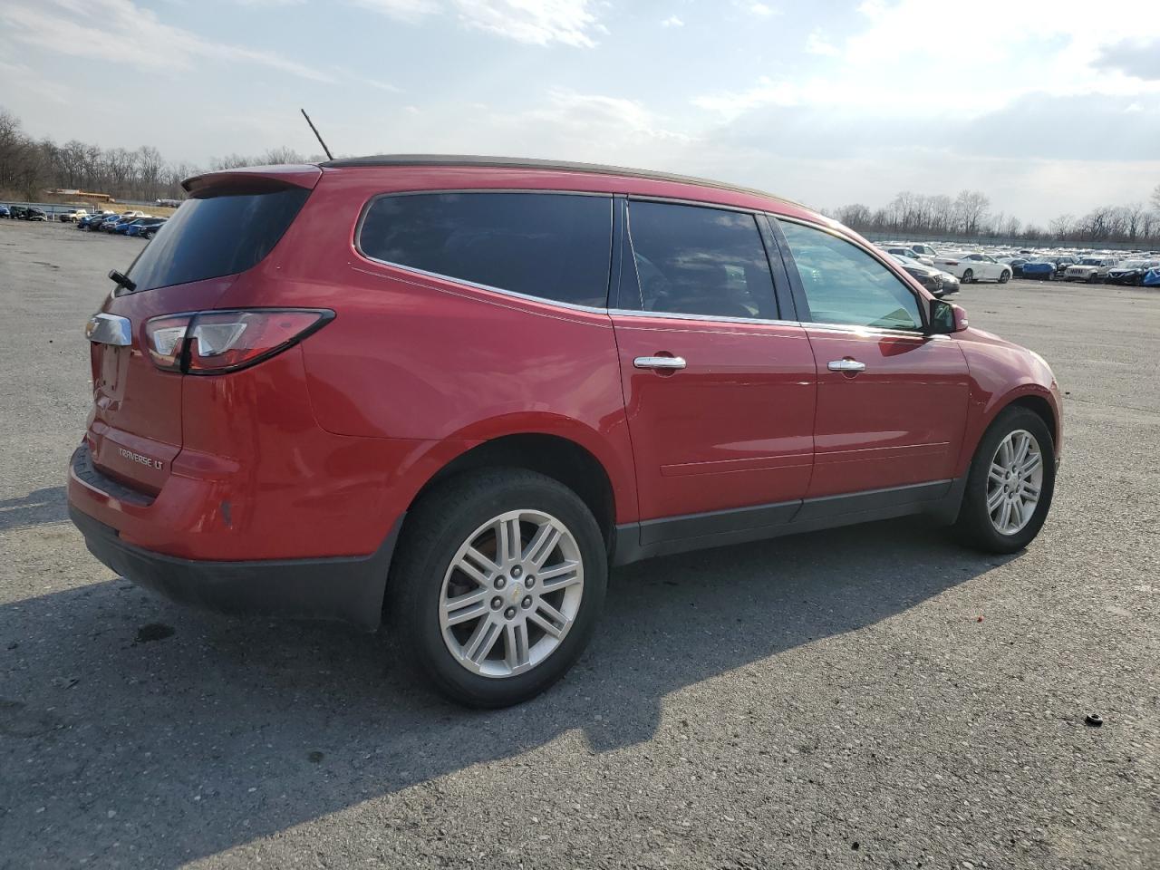 2014 CHEVROLET TRAVERSE L - Image 3