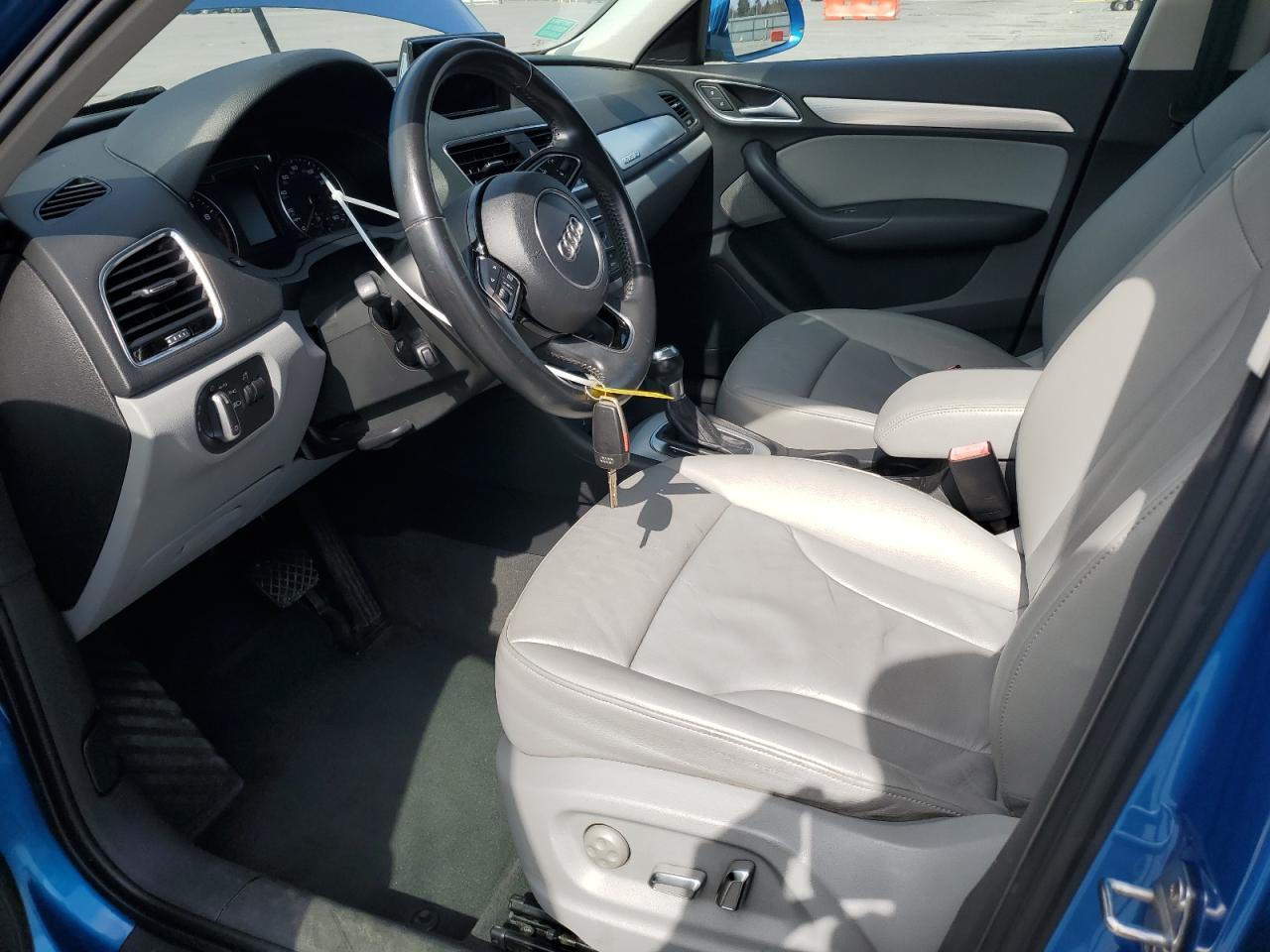 2016 AUDI Q3 PREMIUM - Image 7