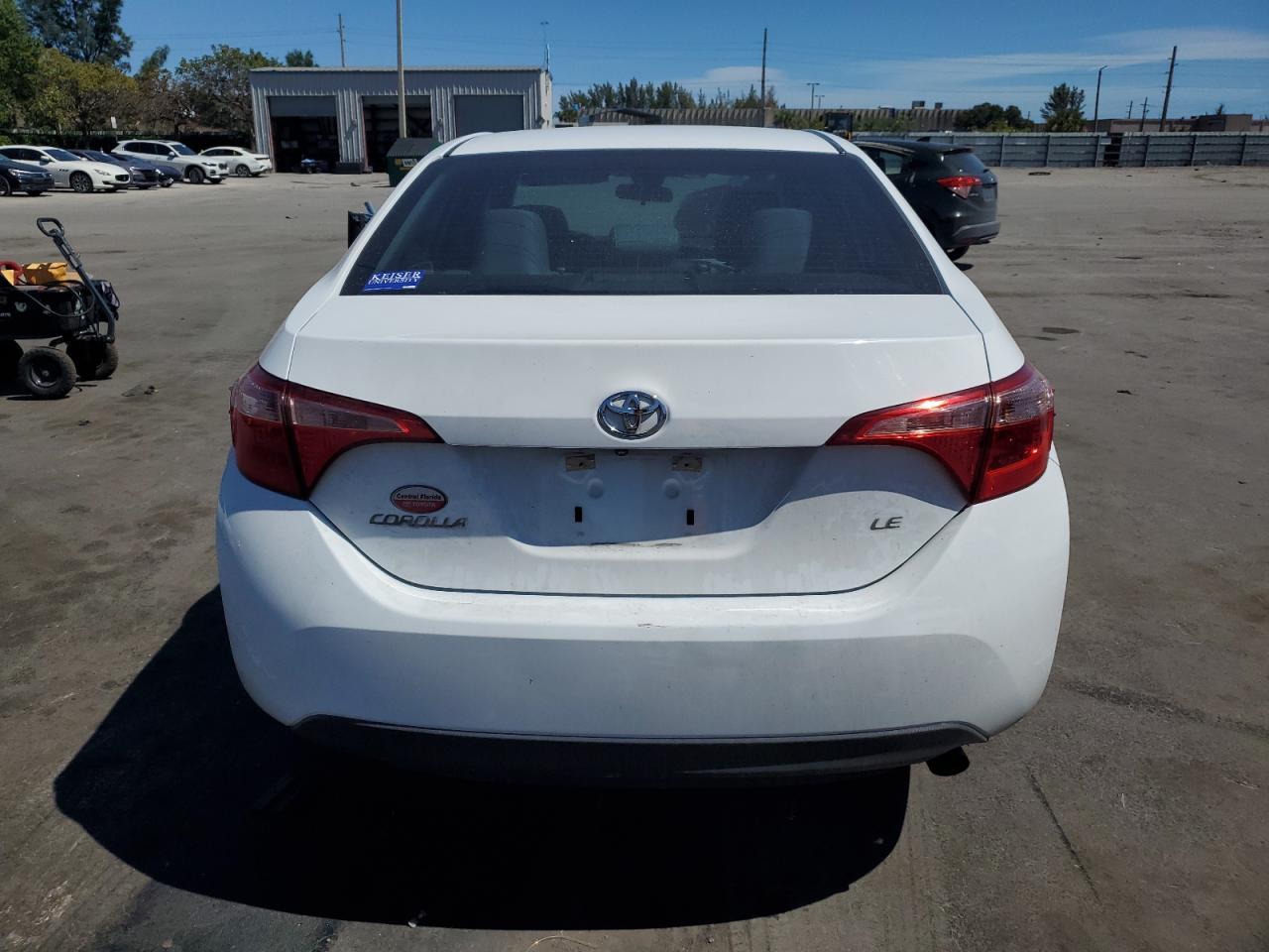 2019 TOYOTA COROLLA L - Фото 6