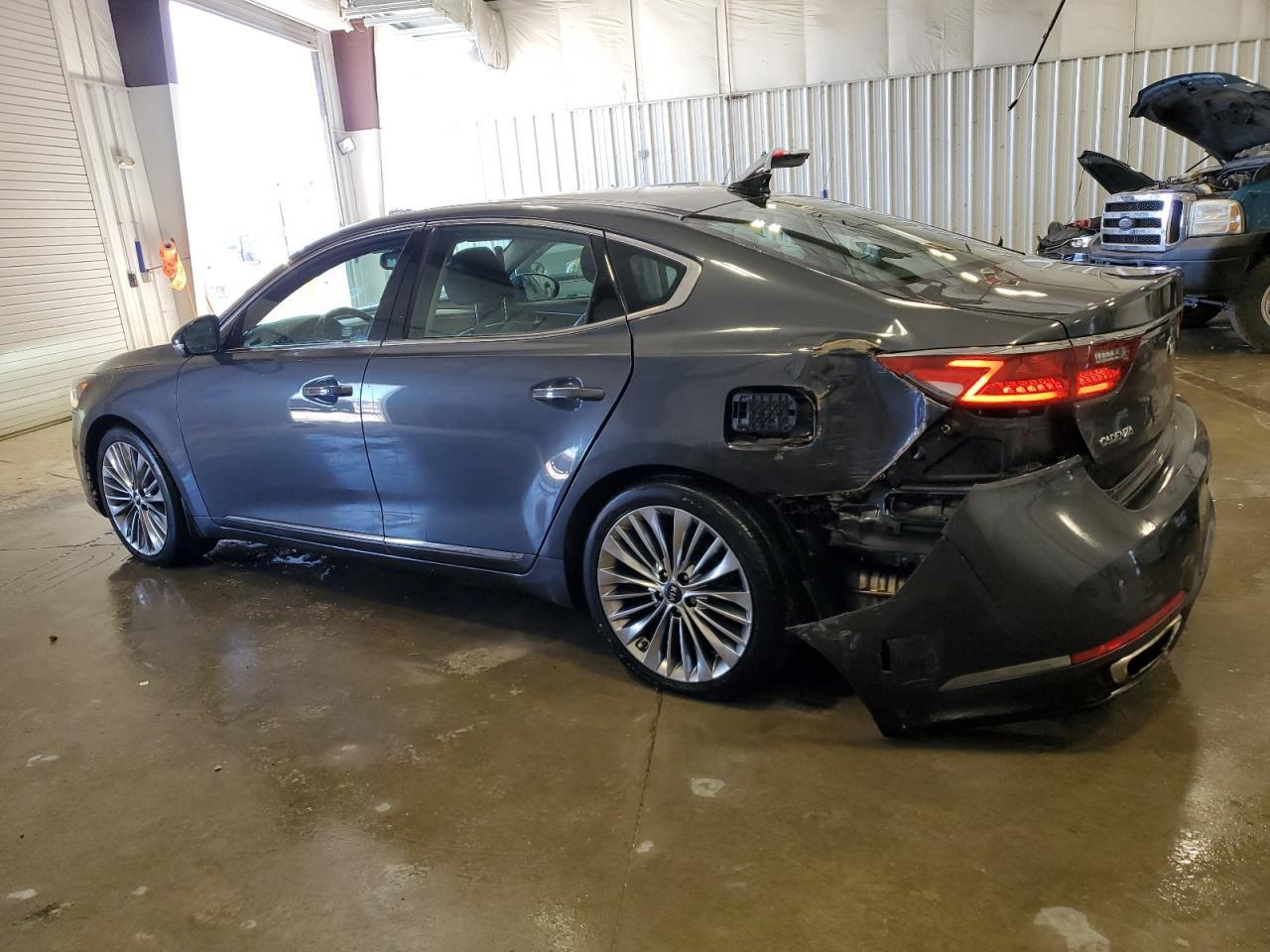 2017 KIA CADENZA PR - Image 2