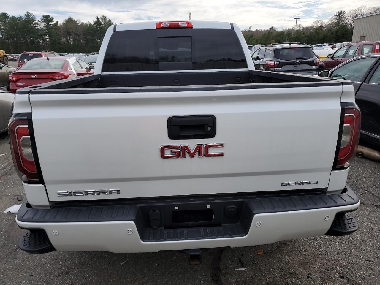 2018 GMC SIERRA K15 - Фото 6