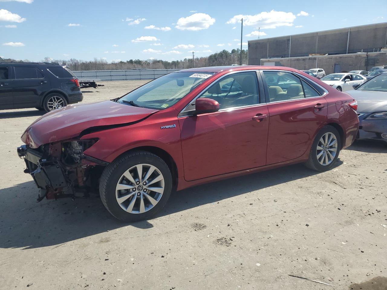 2016 TOYOTA CAMRY HYBR