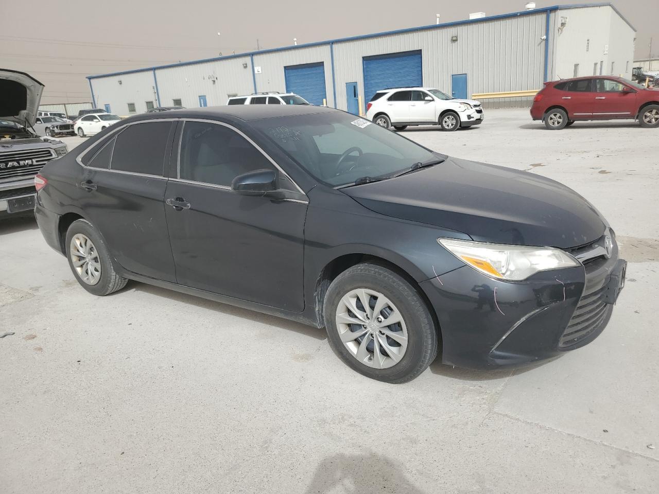 2016 TOYOTA CAMRY LE - Image 4