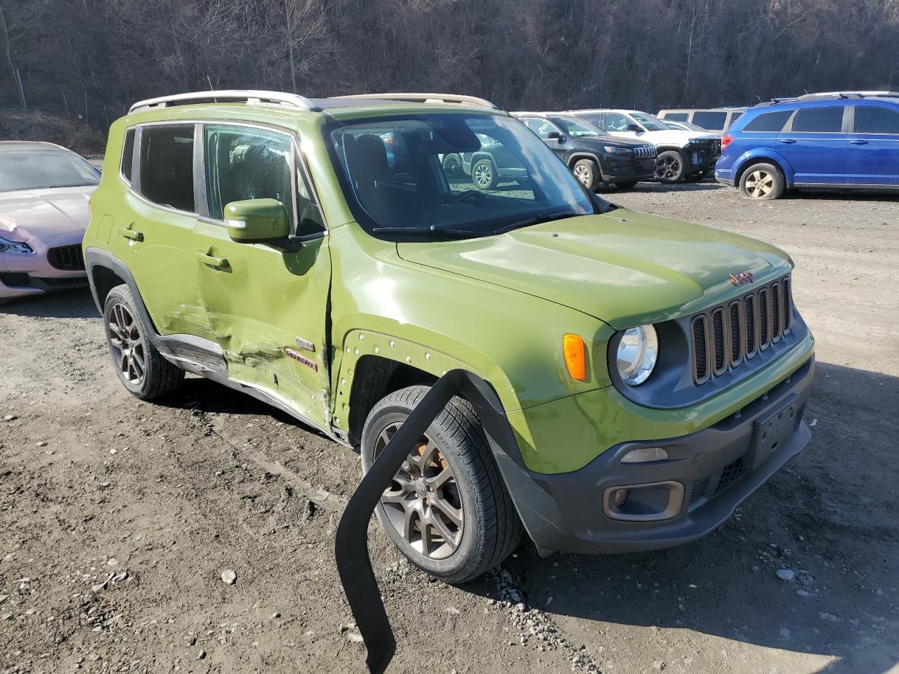2016 JEEP RENEGADE L - Image 4