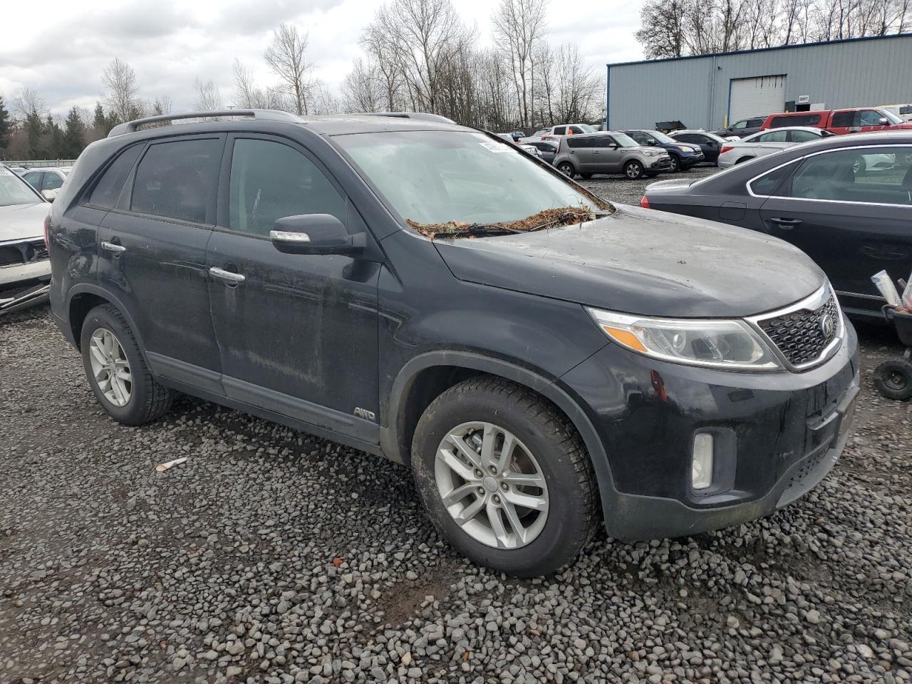 2014 KIA SORENTO LX - Image 4