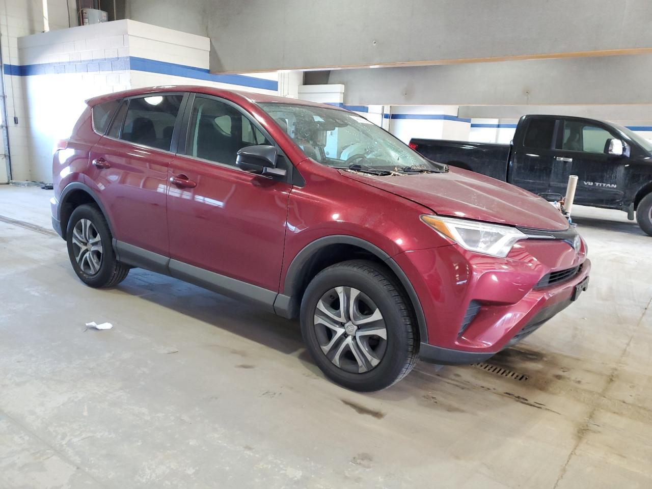 2018 TOYOTA RAV4 LE - Image 4