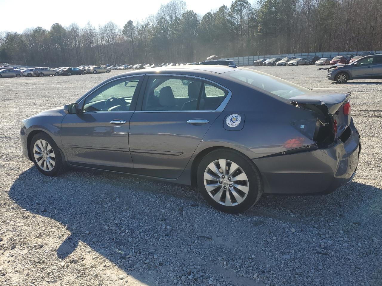 2015 HONDA ACCORD EXL - Image 2