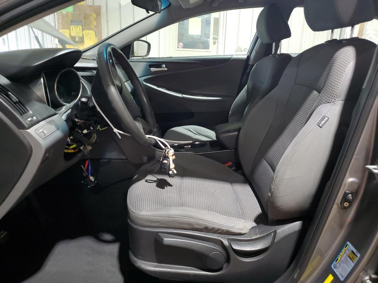 2011 HYUNDAI SONATA GLS - Image 7