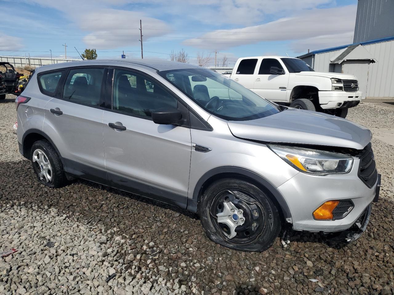 2017 FORD ESCAPE S - Image 4
