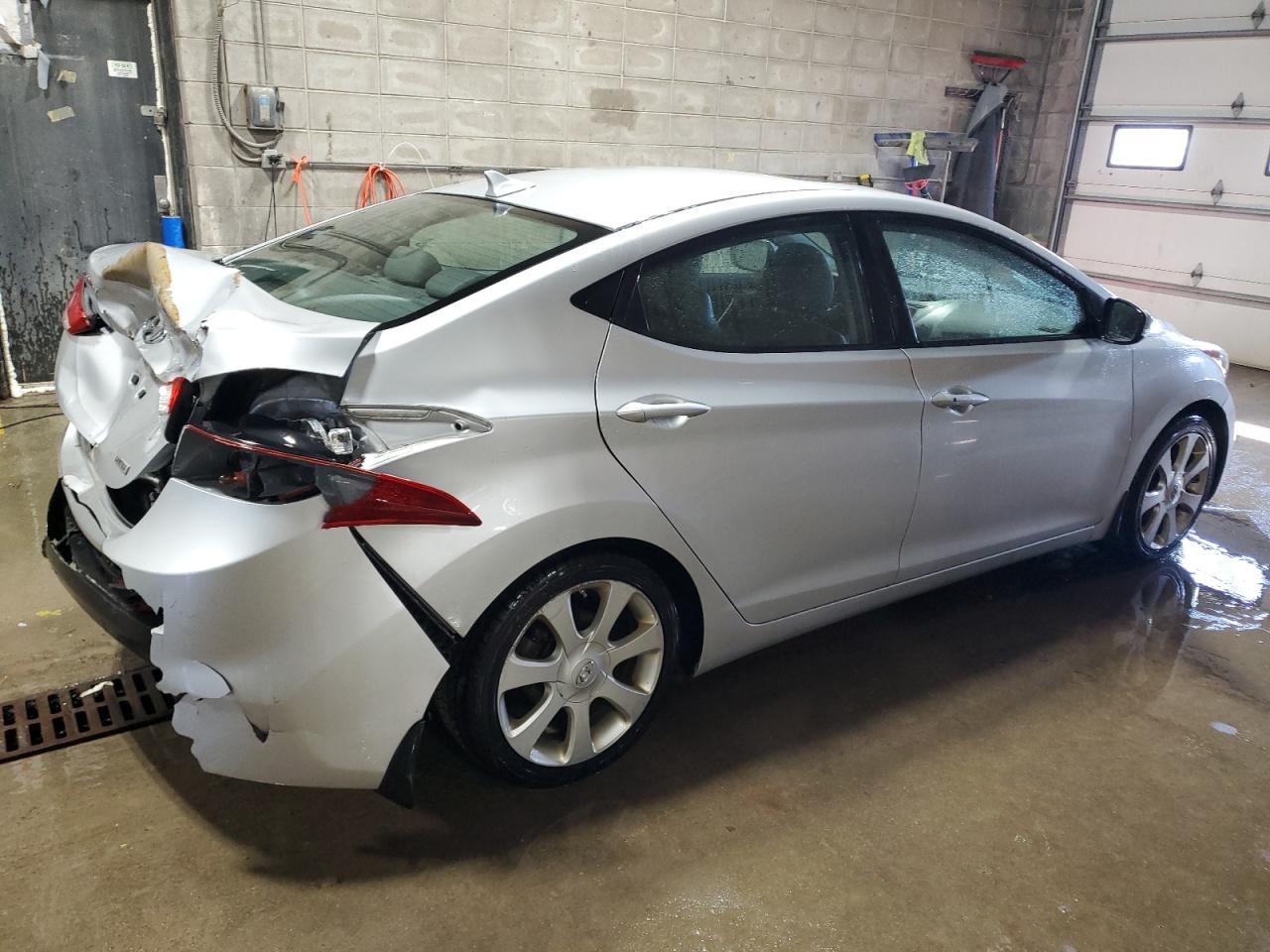 2013 HYUNDAI ELANTRA GL - Image 3