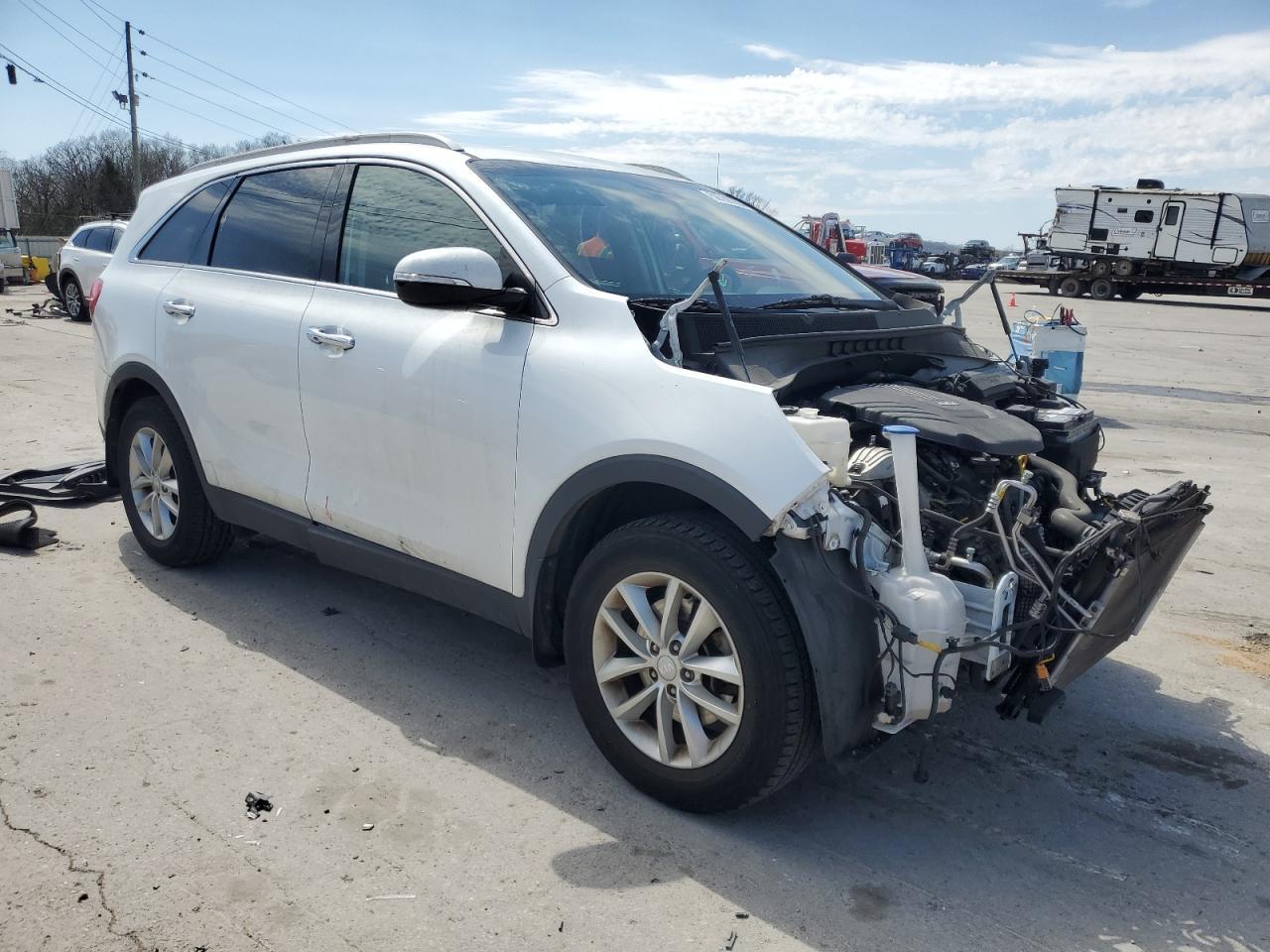 2017 KIA SORENTO LX - Фото 4