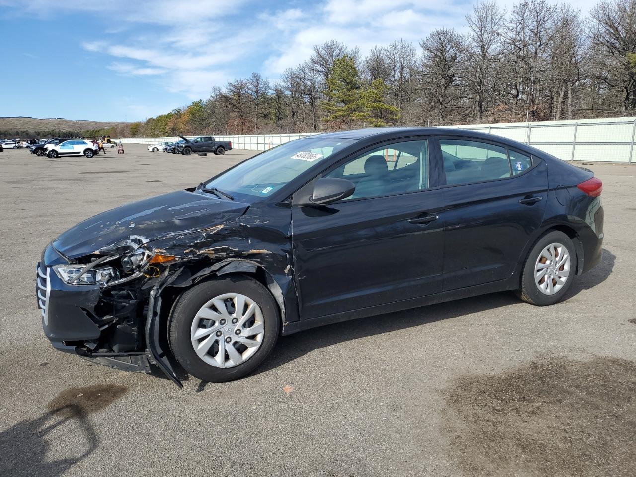 2017 HYUNDAI ELANTRA SE