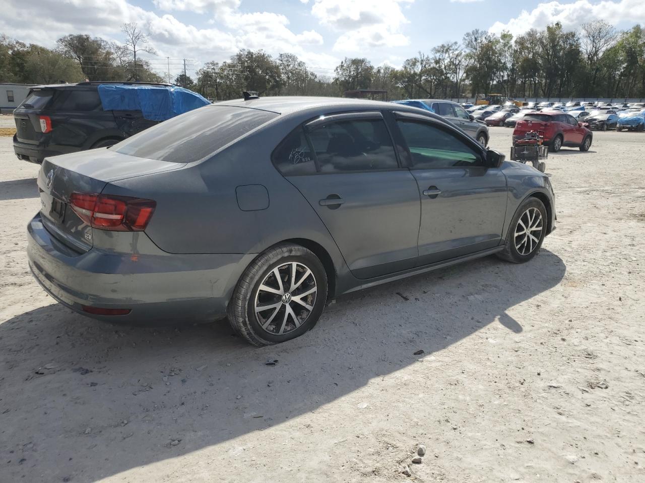 2016 VOLKSWAGEN JETTA SE - Image 3