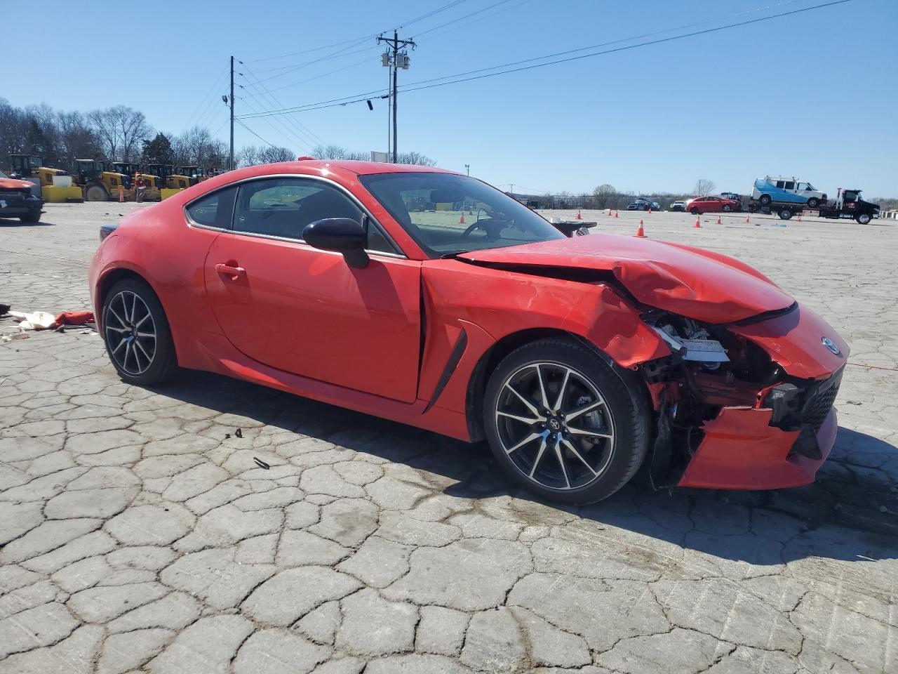 2023 TOYOTA GR 86 - Image 4