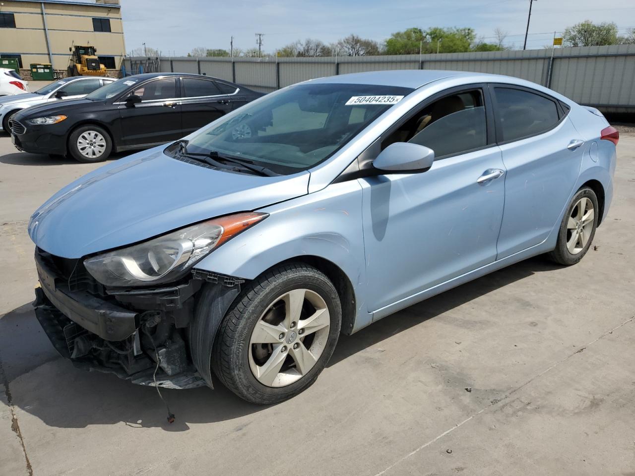2013 HYUNDAI ELANTRA GL