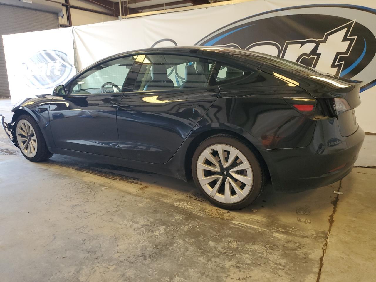 2022 TESLA MODEL 3 - Image 2