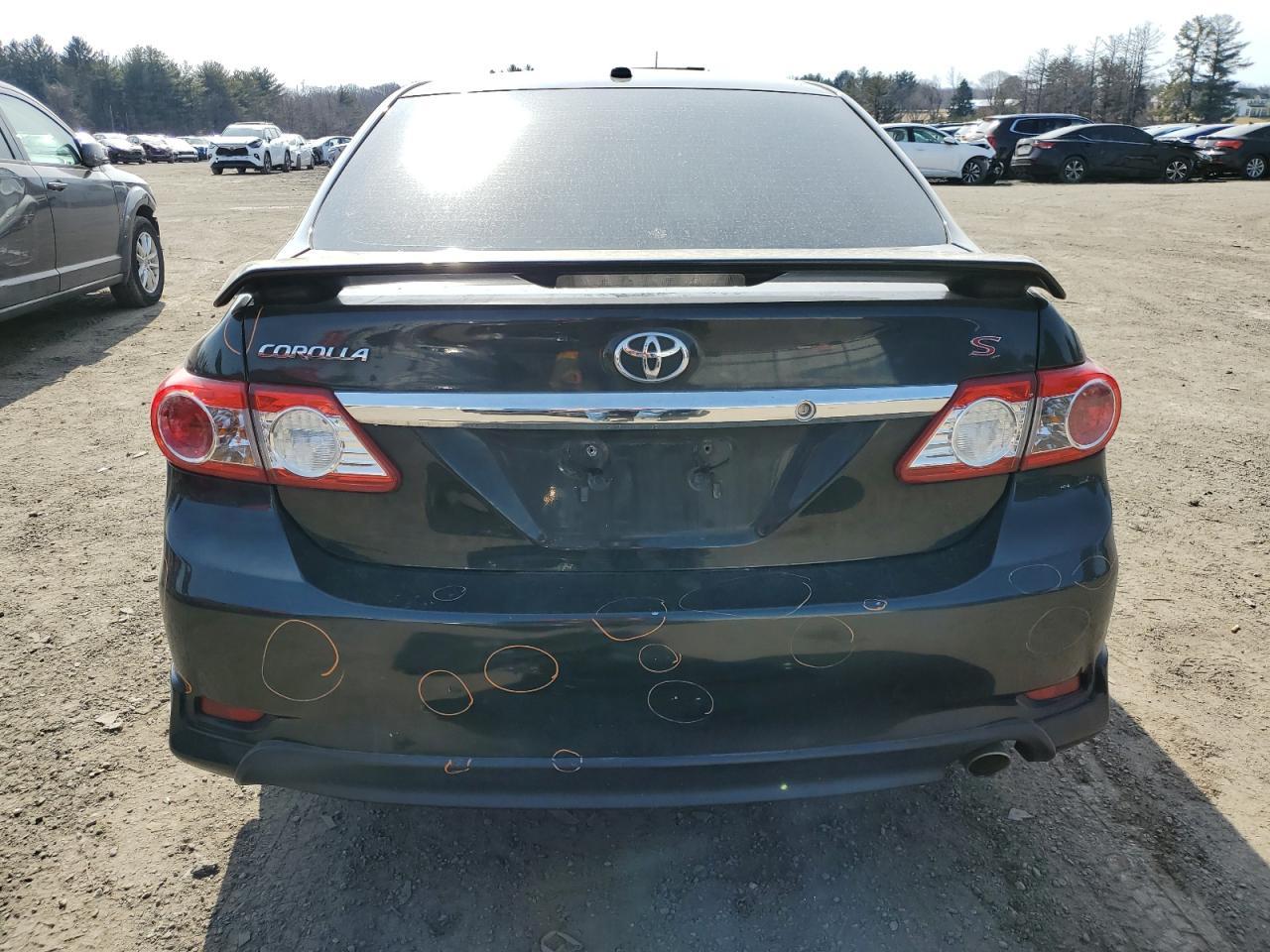 2013 TOYOTA COROLLA BA - Image 6