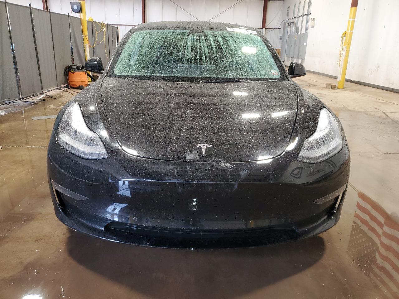 2022 TESLA MODEL 3 - Image 5