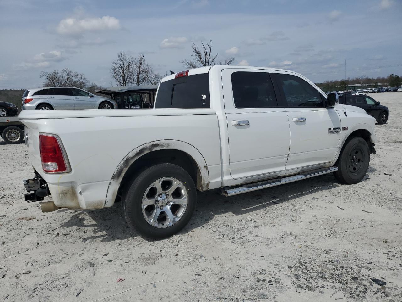 2015 RAM 1500 LARAM - Фото 3