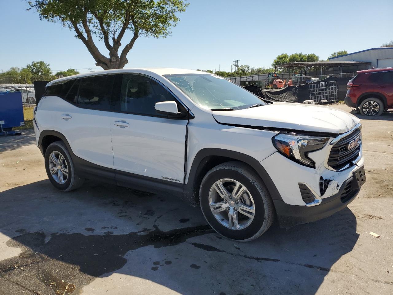 2018 GMC TERRAIN SL - Image 4