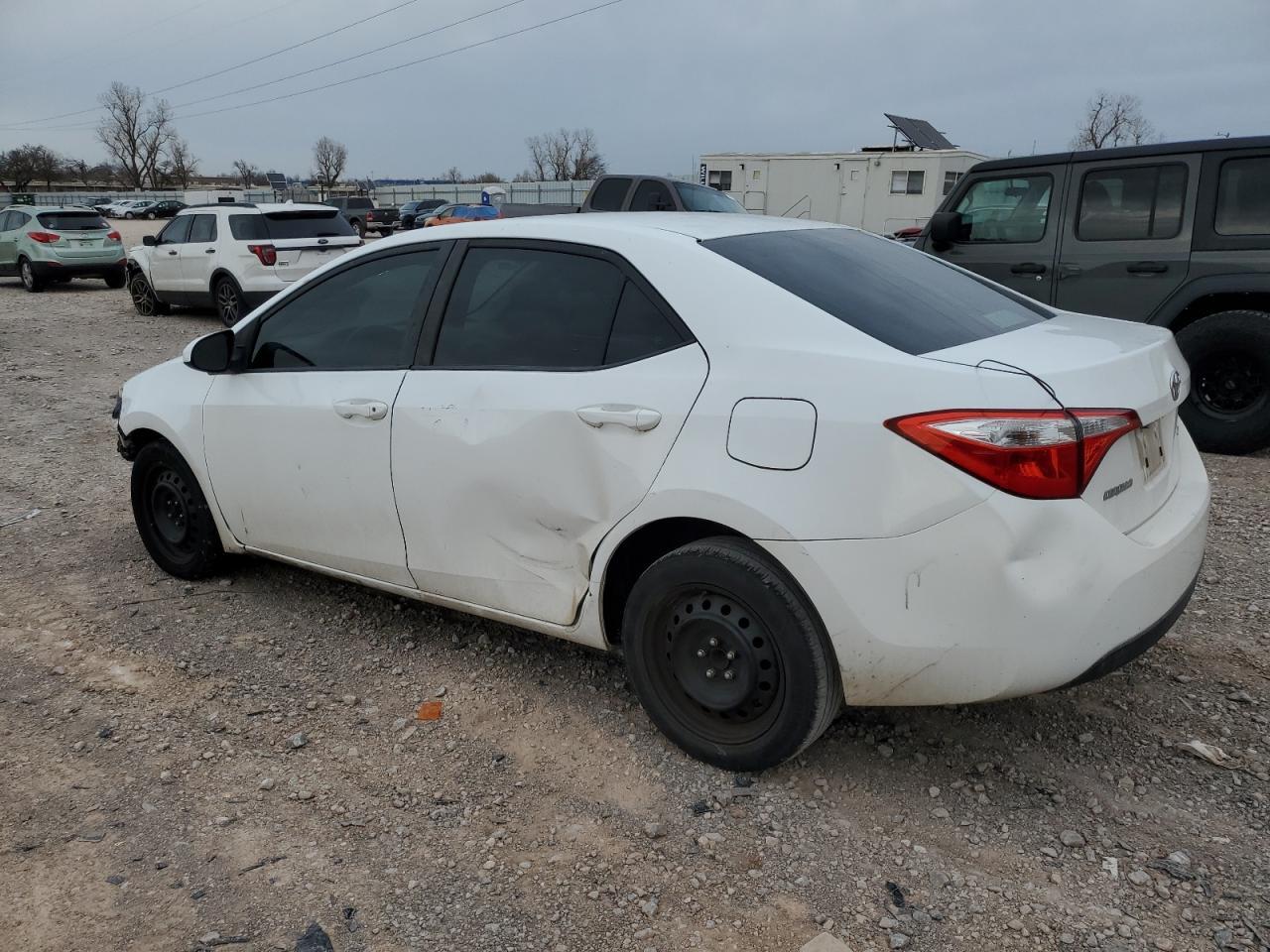 2014 TOYOTA COROLLA L - Фото 2
