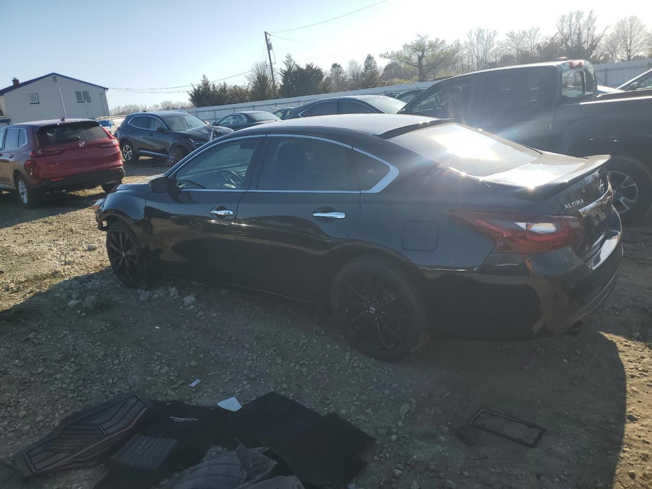 2017 NISSAN ALTIMA 2.5 - Фото 2