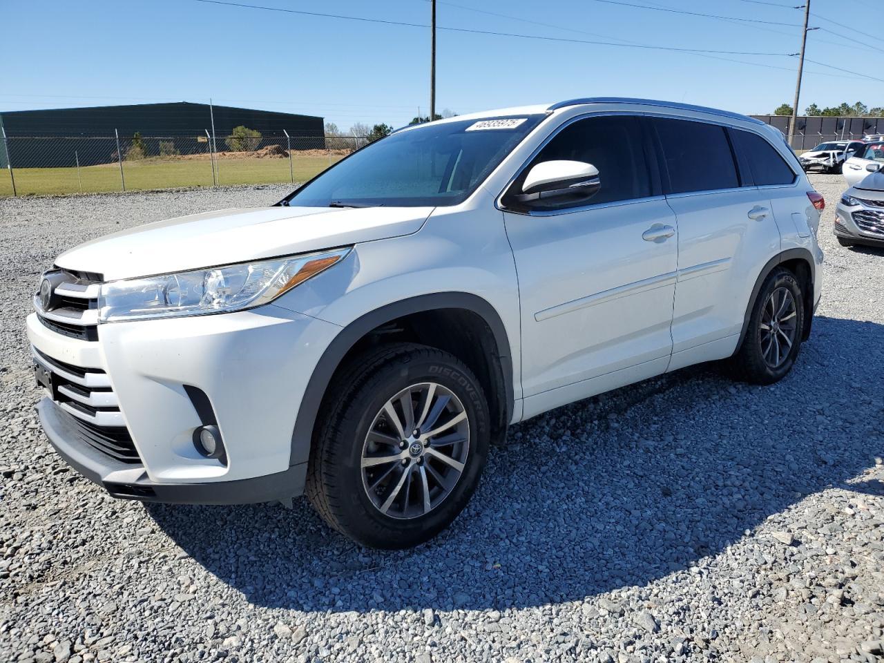 2018 TOYOTA HIGHLANDER