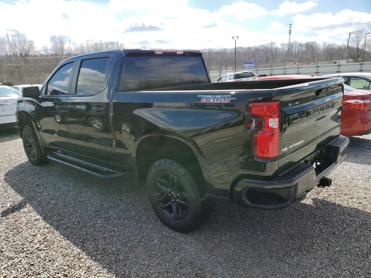 2021 CHEVROLET SILVERADO - Фото 2
