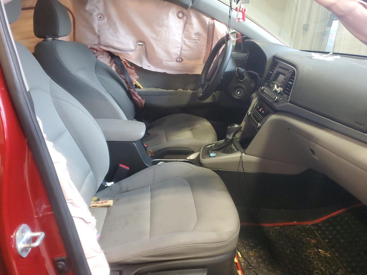2017 HYUNDAI ELANTRA SE - Фото 7